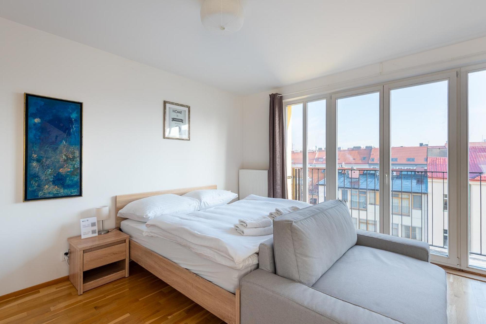 Sunny Safron Apartment Prague Luaran gambar